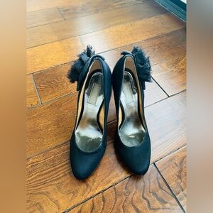 Badgley Mischka black shoes with black bow detail. Special occasions ready.